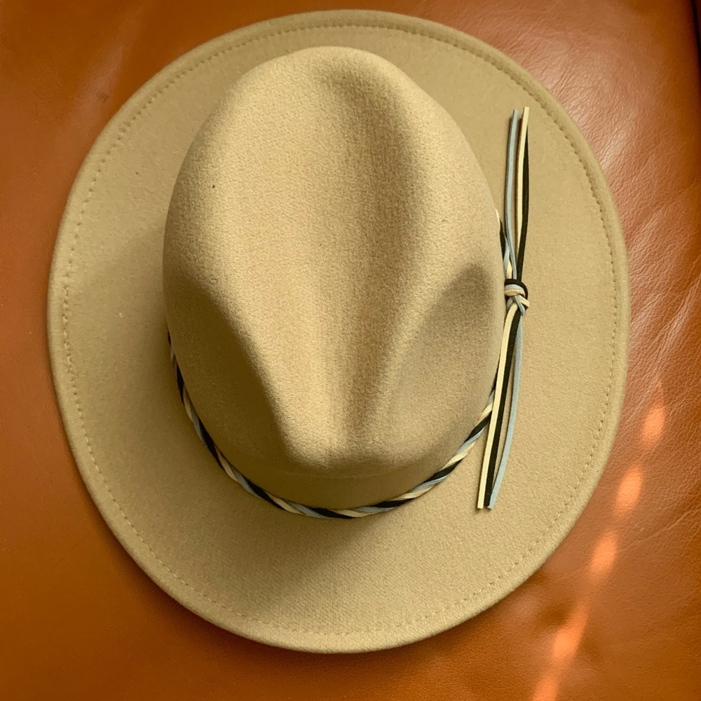 Hat Unisex - Picture 2 of 4